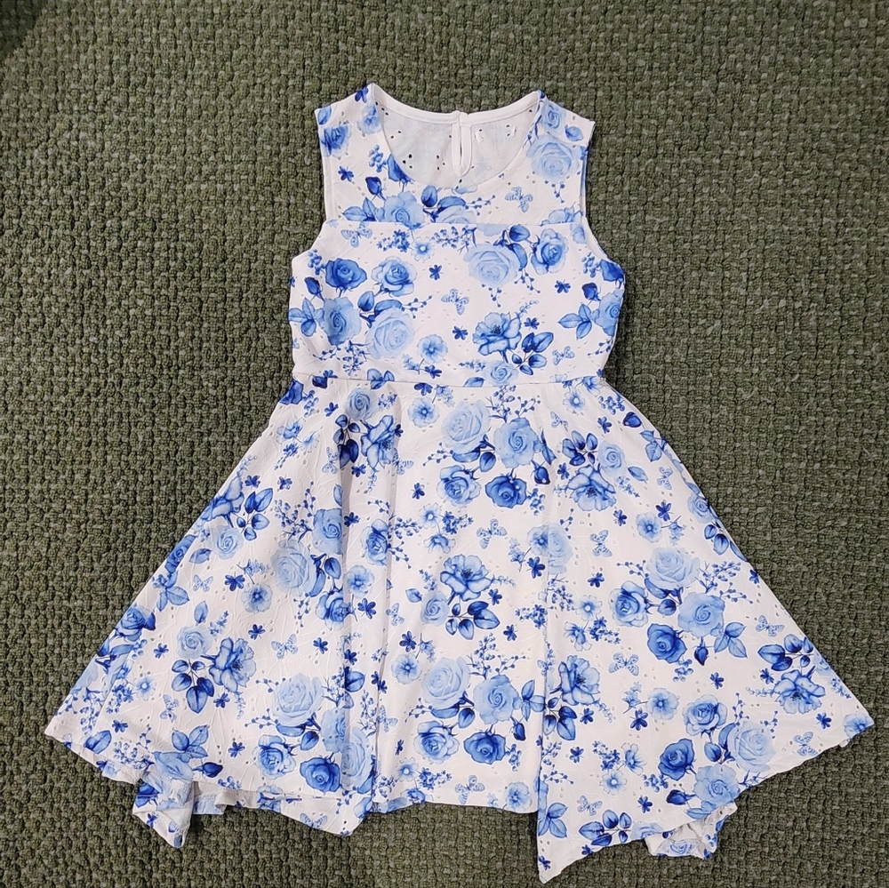 Floral Blue and White Kids Dress Size 7